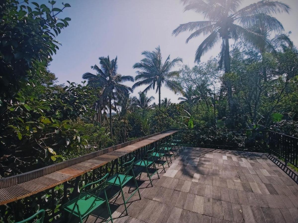 Kebun Kita Eco Lodge Padangan  Eksteriør billede